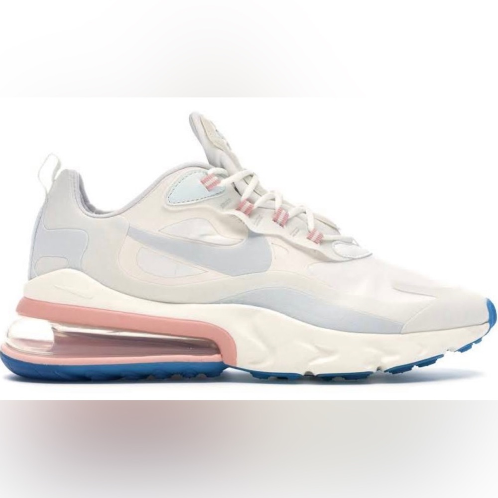 Nike tennis shoes women size 9